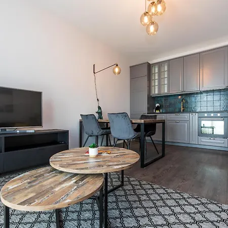 公寓 Highest Building In Baltic States!!!! *