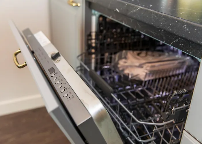 Highest Building In Baltic States!!!! Κλαϊπέντα